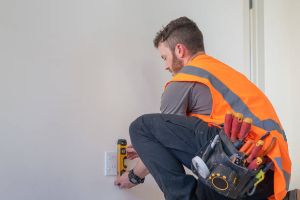Best Licensed Electrician  in Lewisburg, WV