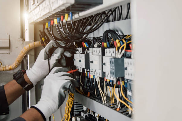 Best Affordable Emergency Electrician  in Lewisburg, WV